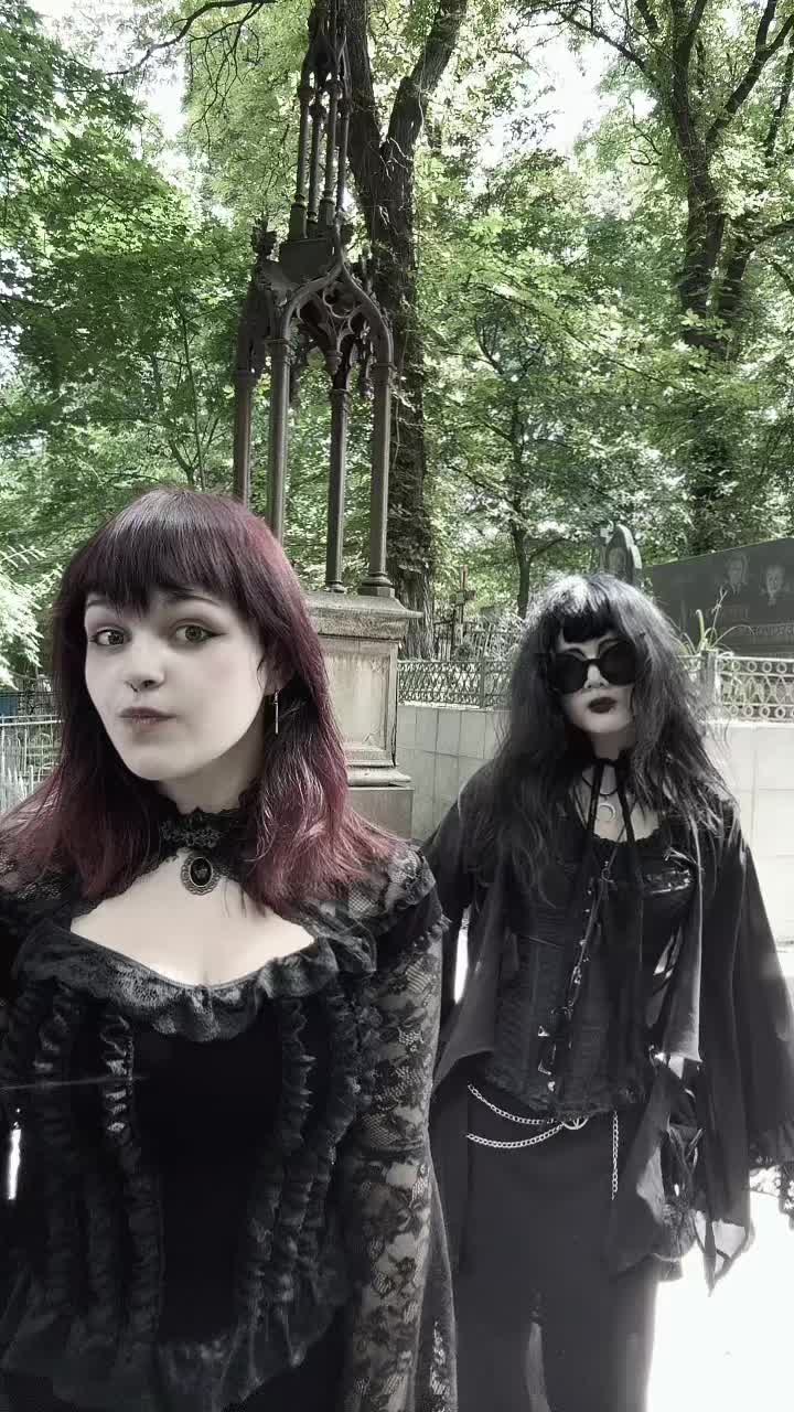 @⊝𝔈𝔪𝔦𝔩𝔦𝔦𝔞⊝