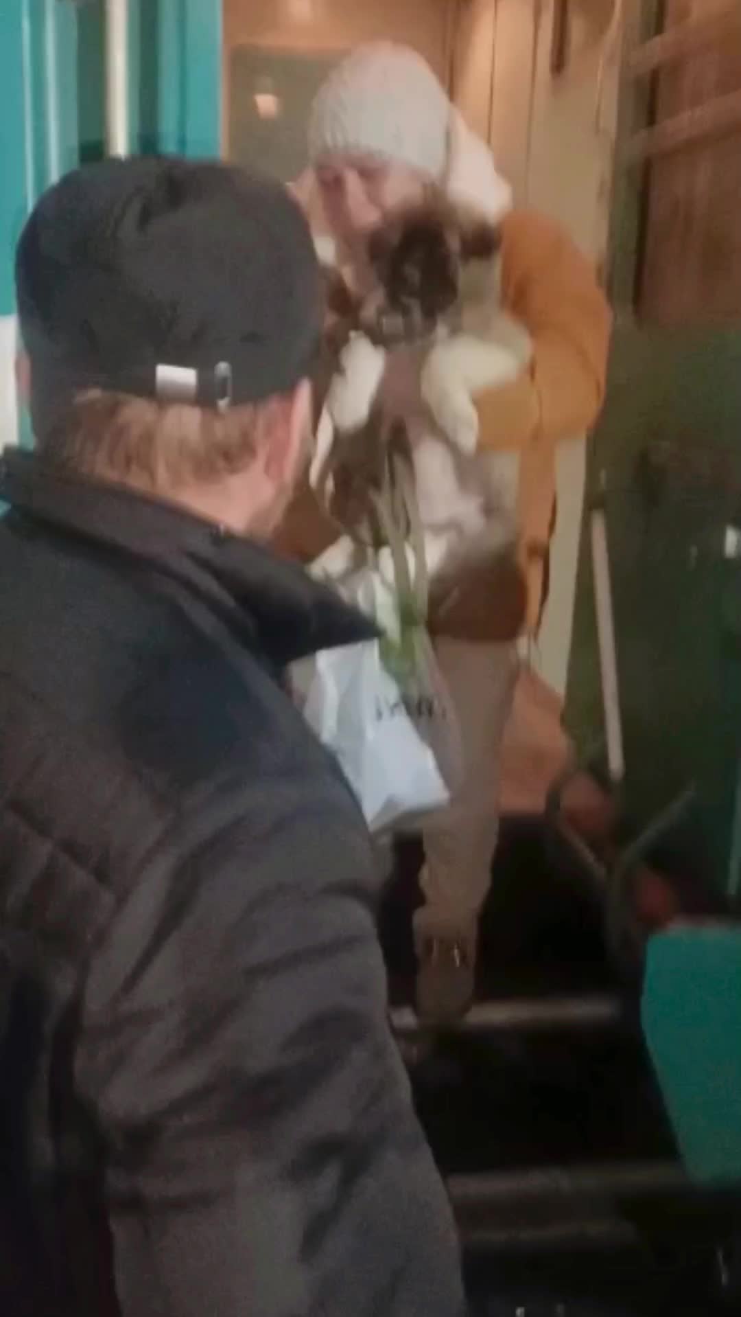 @Елена