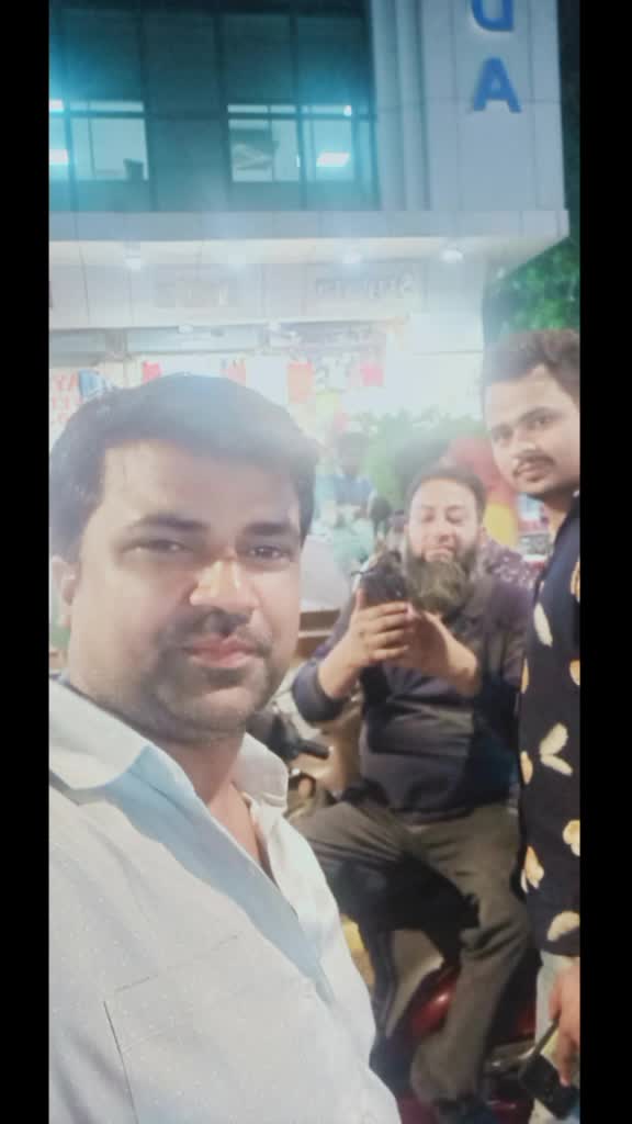 @Raees Khan