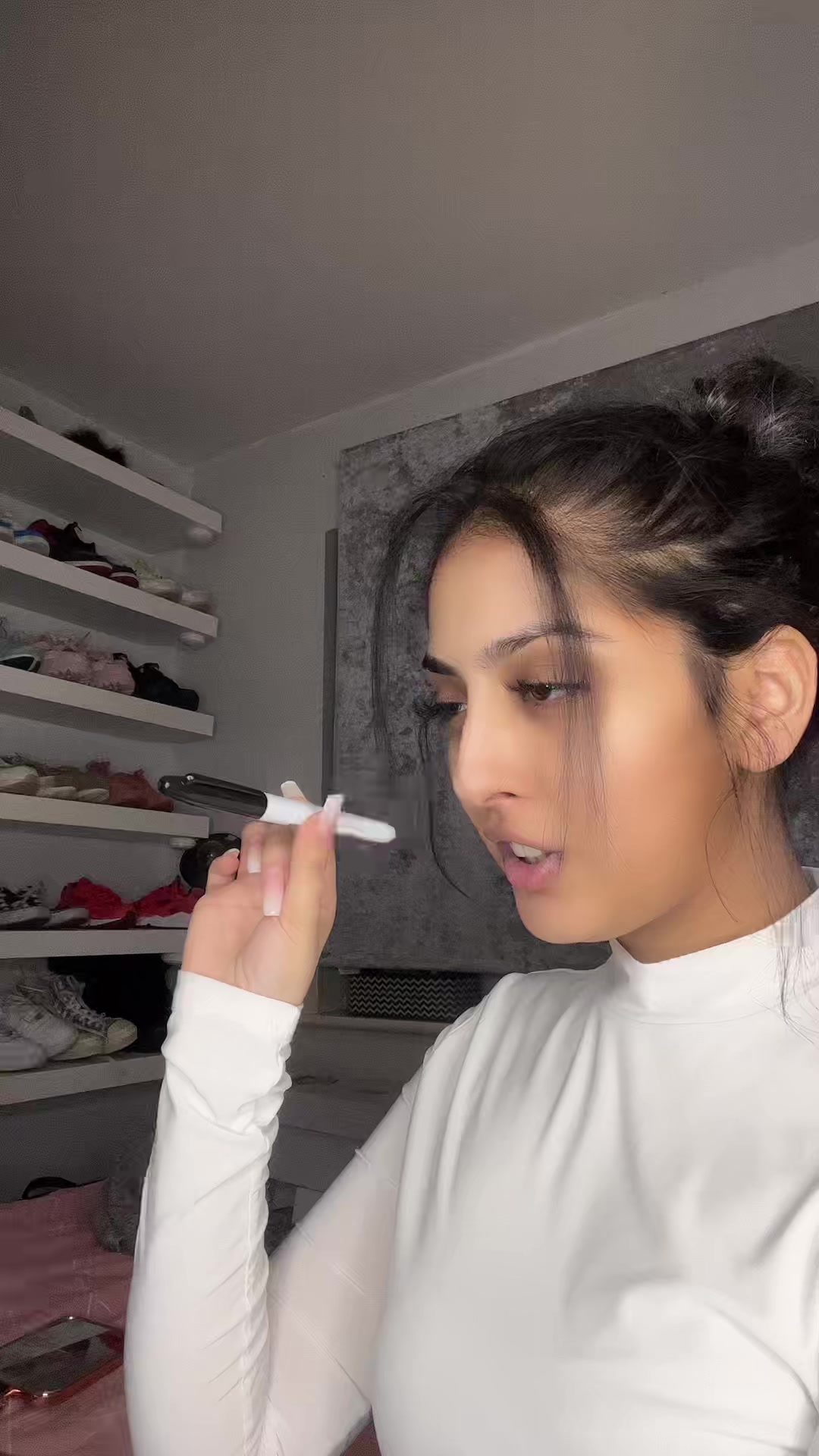 @MAY B VLOGS