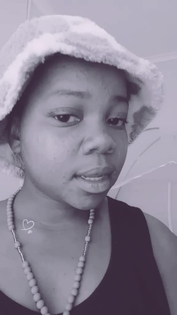 @veequeen