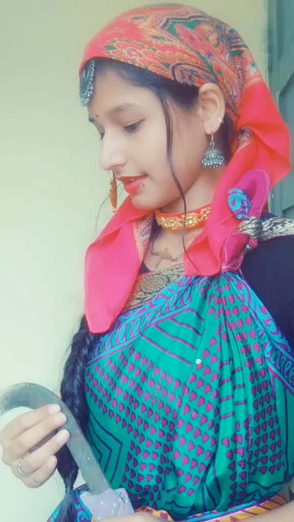 @NEHA DANDRIYAL💫