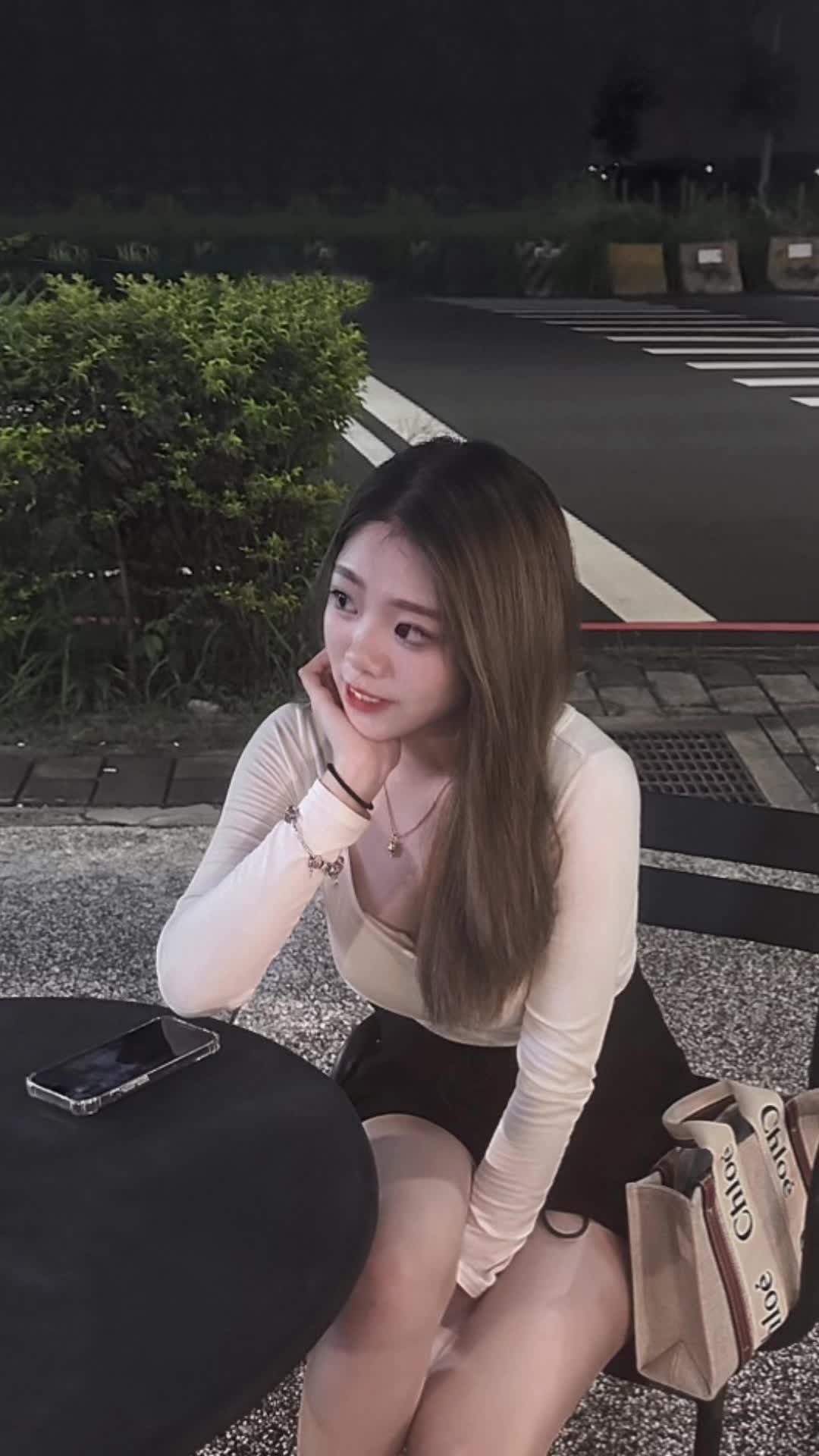 @是芸不是雲☁️