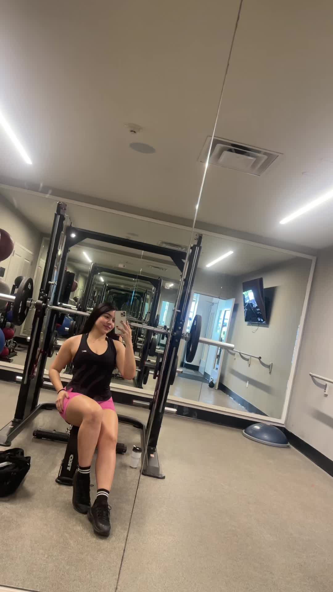 @VALENTINA