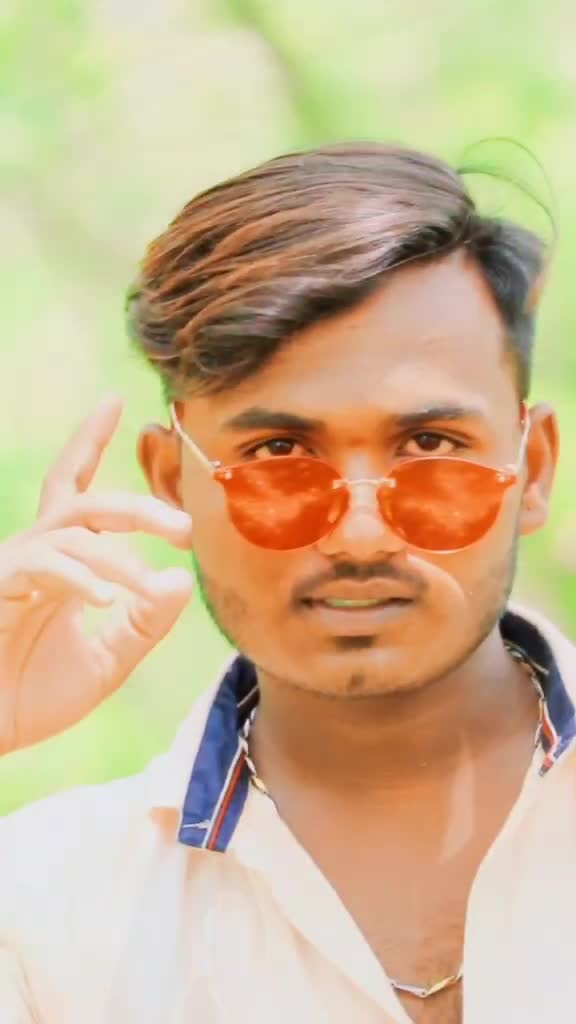 @Simple_Boy_Pavan