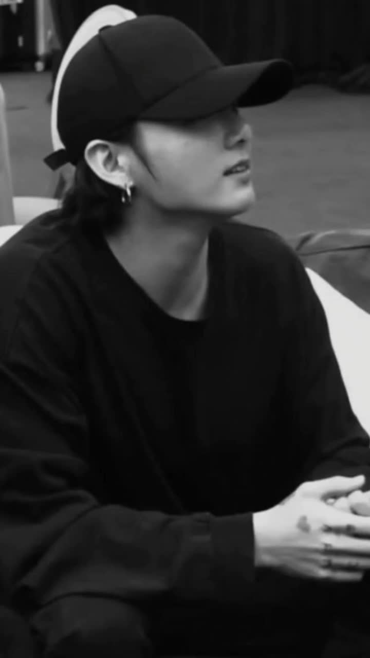 @LadyJunkook