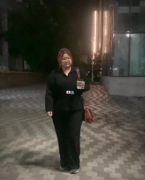 @Kaviaaa_✅