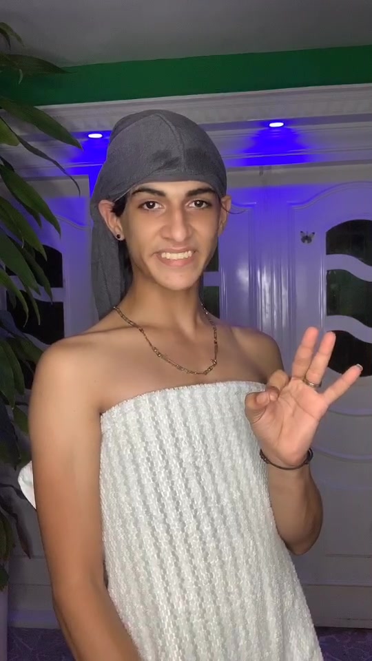 @JohnGusi