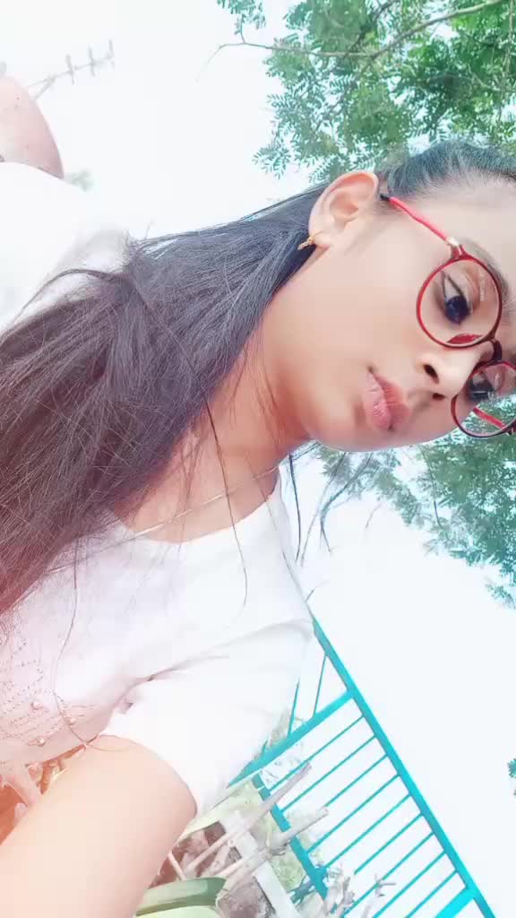 @Priyanshi naina