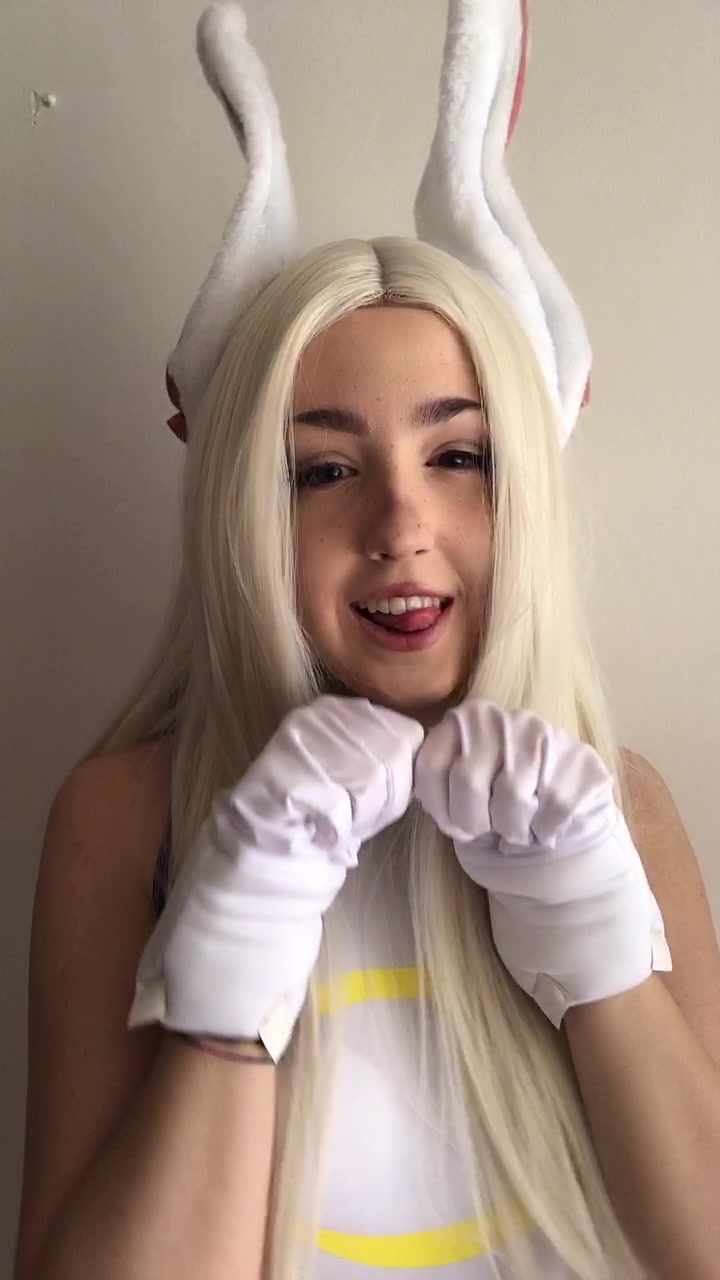 @🦋 giuls cosplay 🌀