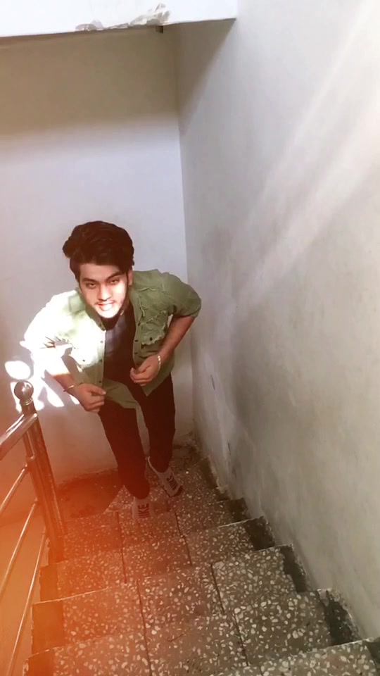 @RAHUL PADHIYAR 😎🔥