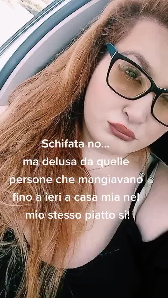 @Vanessa 🤍💜🦋