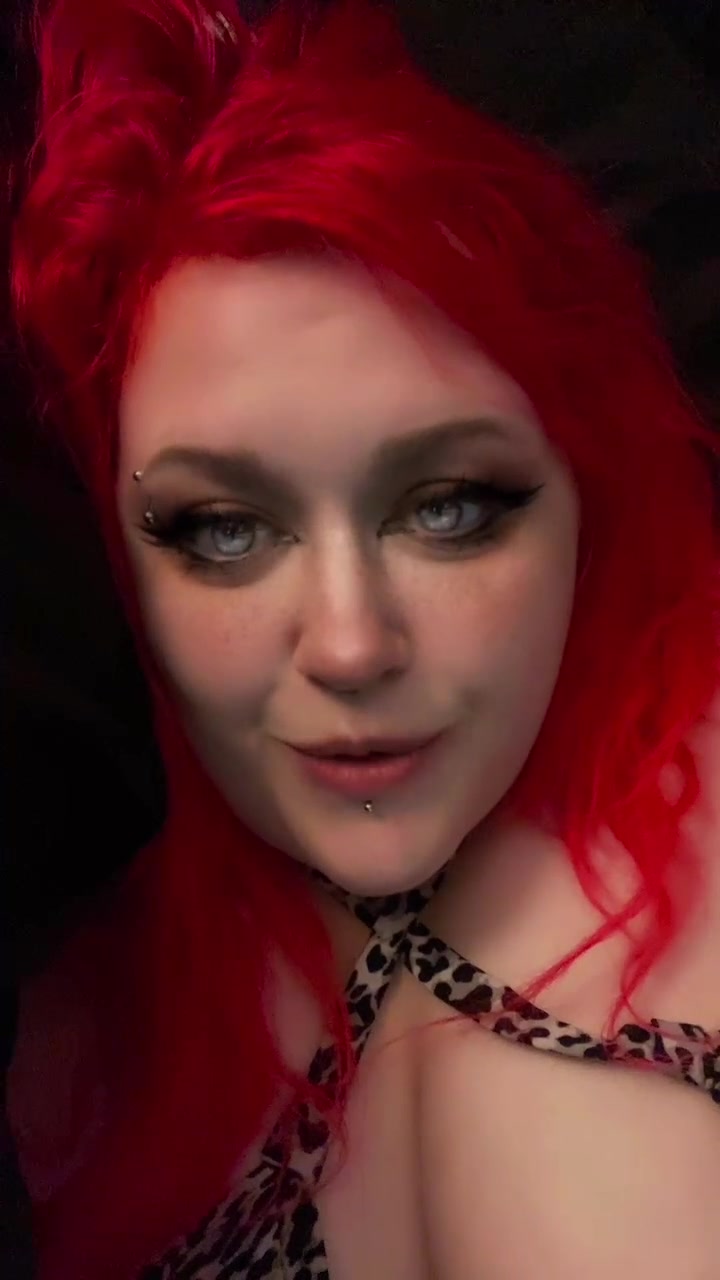 @witchyweird