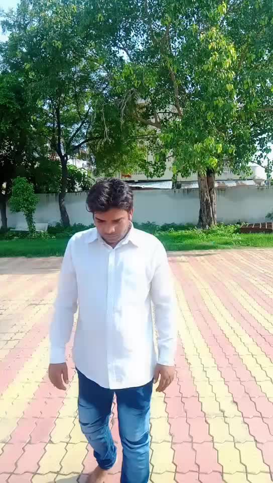 @dileshwariparth Ban