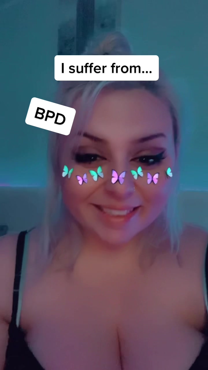 @megsyyxo