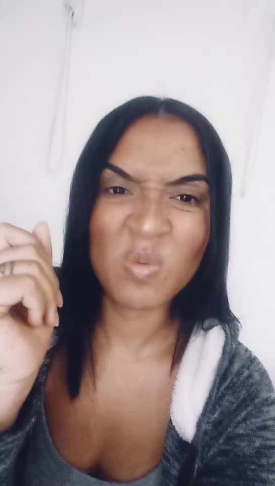 @Verô
