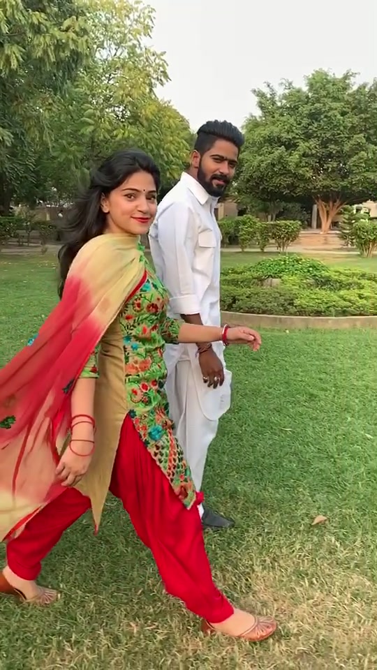 @Gouri Sharma🦋