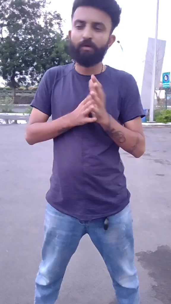 @Sukku Desai☠️😈