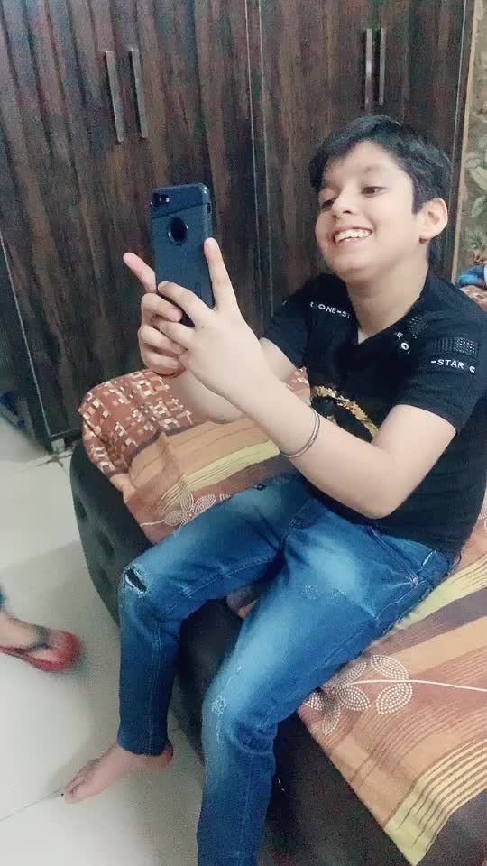 @saksham♥️😎