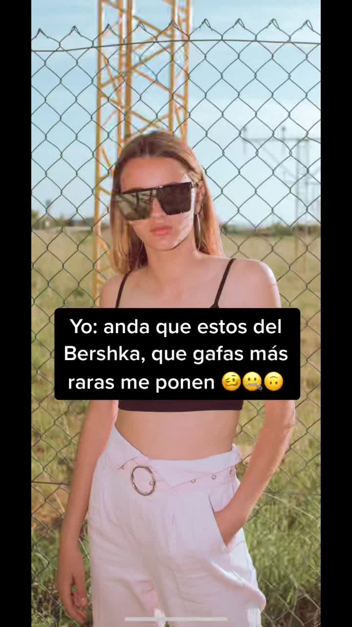 @lauracuey