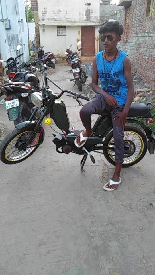 @Dio Sellam