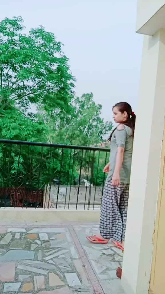 @Queen👸ofjhansi