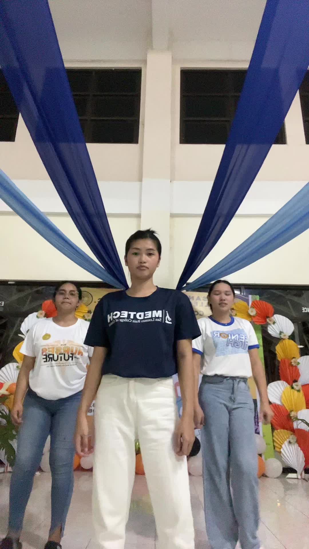 @jsmnngl