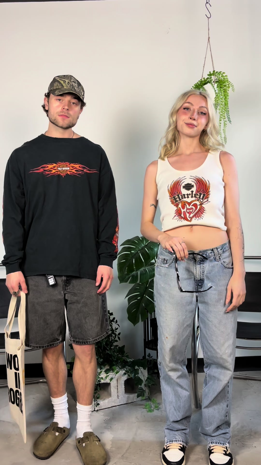 @Vintage Meets Hype