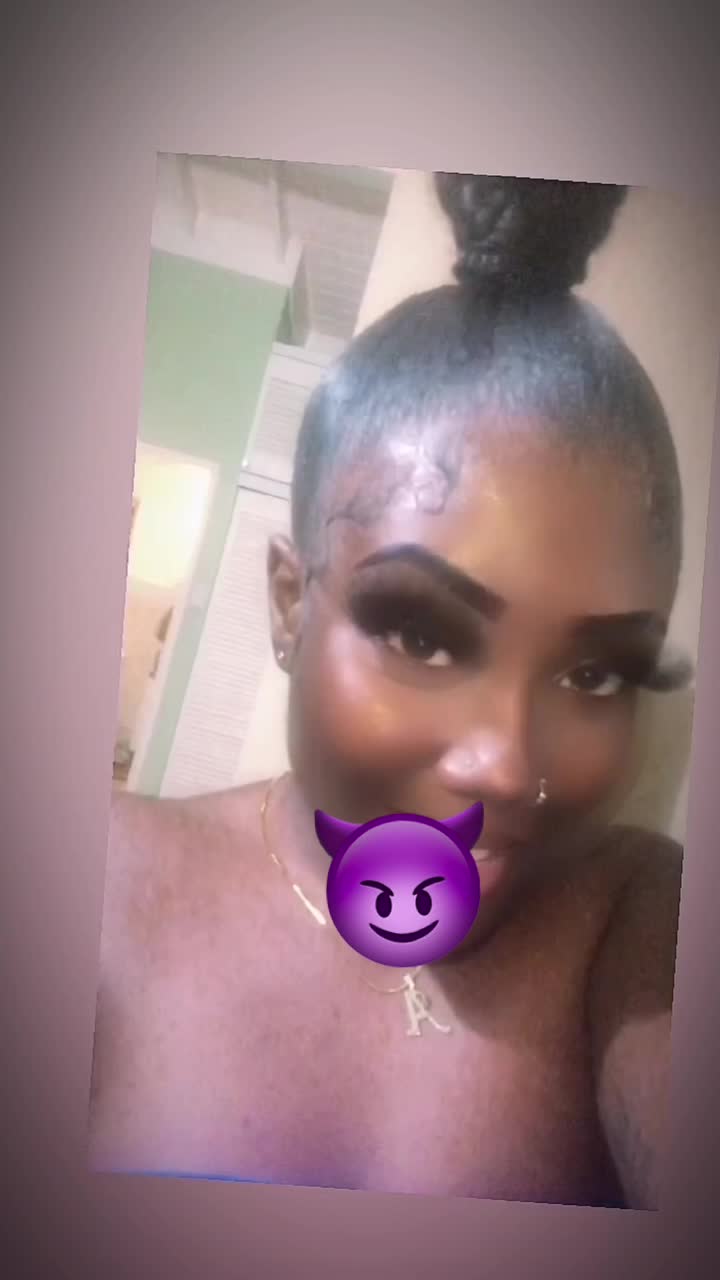 @Trouble 😈❤️🤙🏾