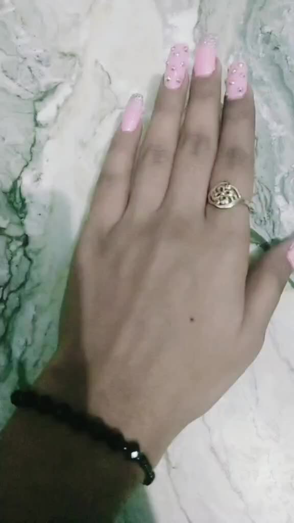 @Aanaya_mahor👑