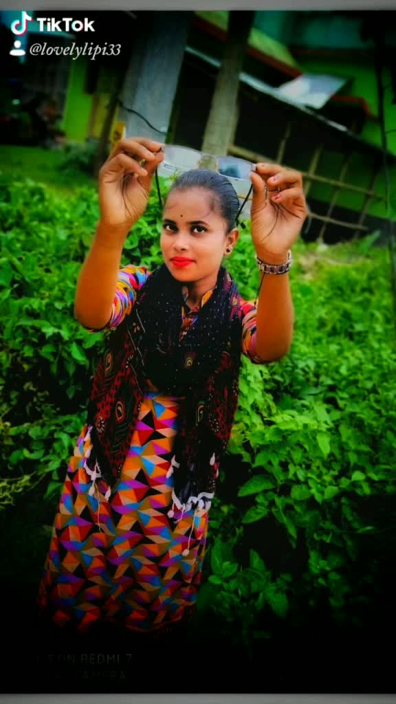 @Lovely Lipi791