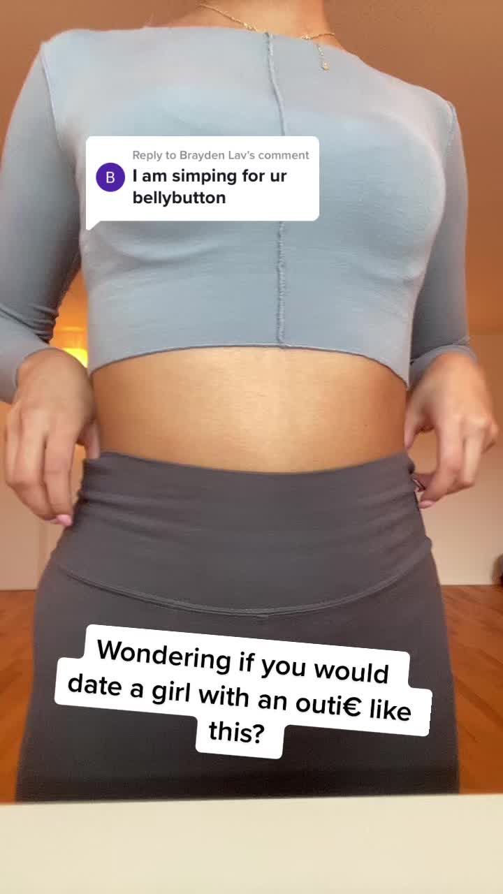 @Petite_babexx