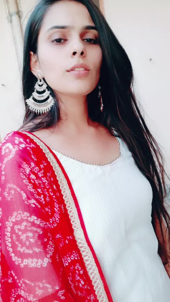 @Niku chaudhary (Nvi)