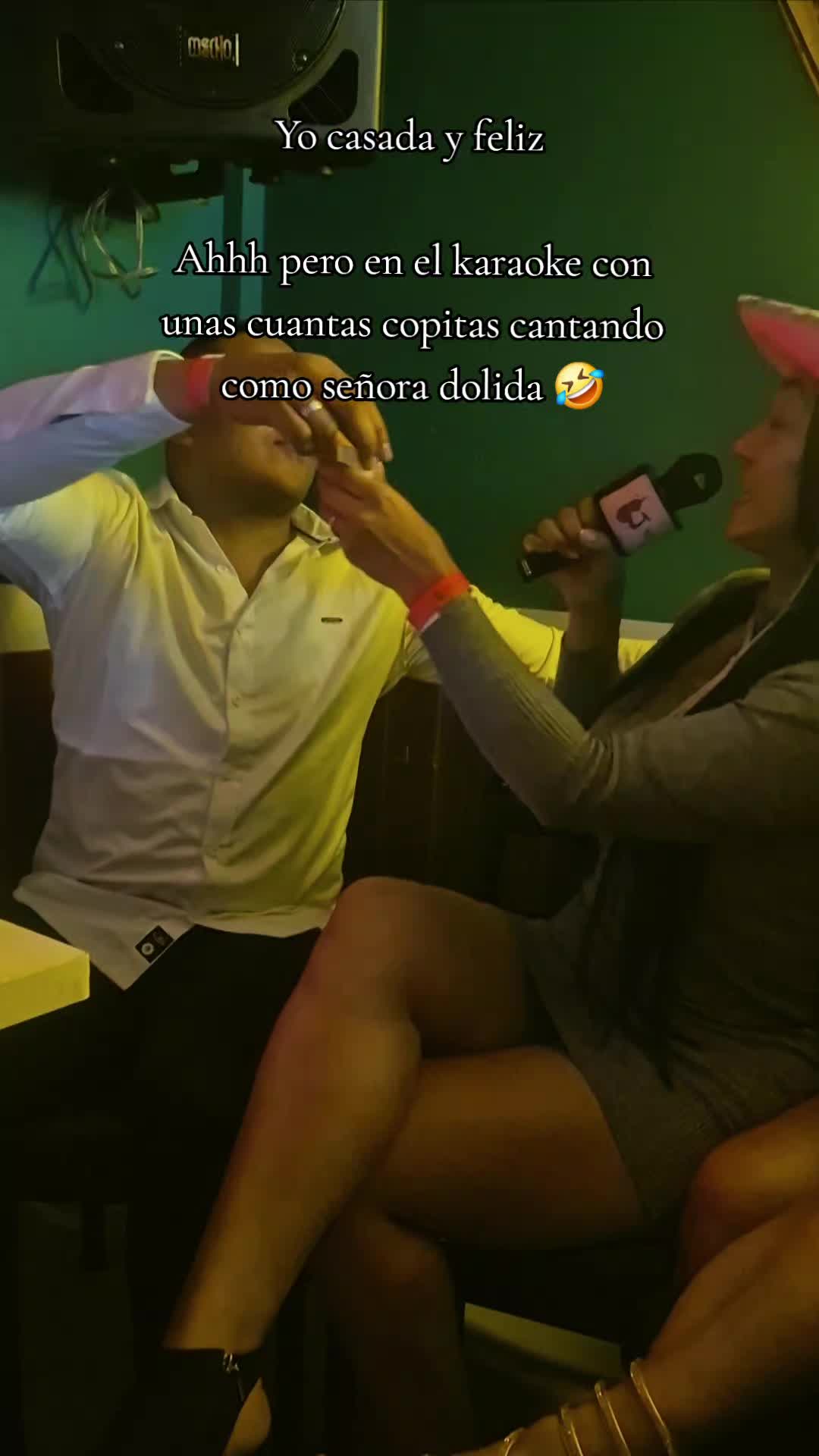 @Julie Vanesa