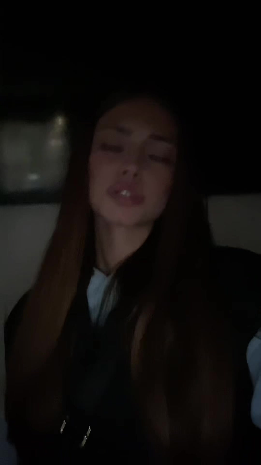 @r0manova700 🥶