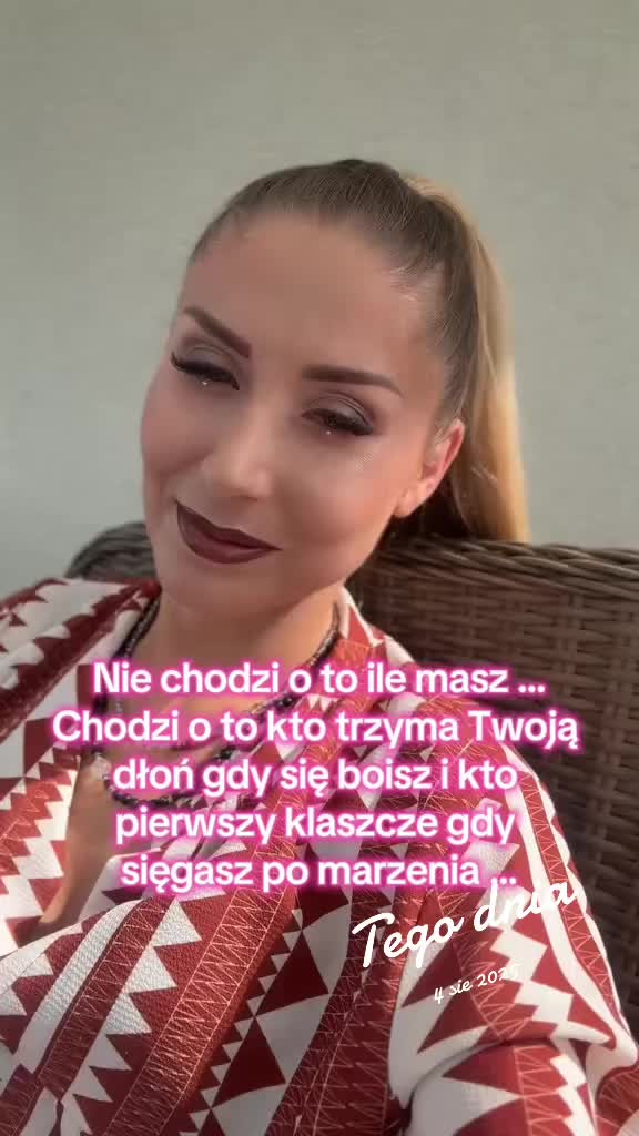 @BEAUTY EMIGRANTKA
