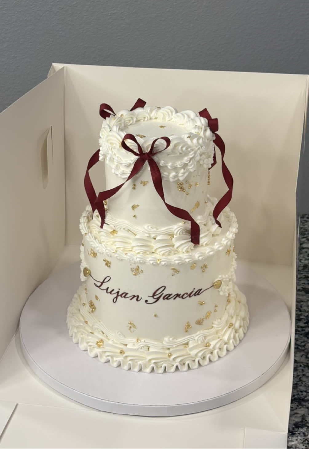@cakedbyileana ๐