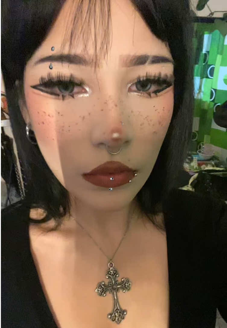 @☥ mikasita ☥