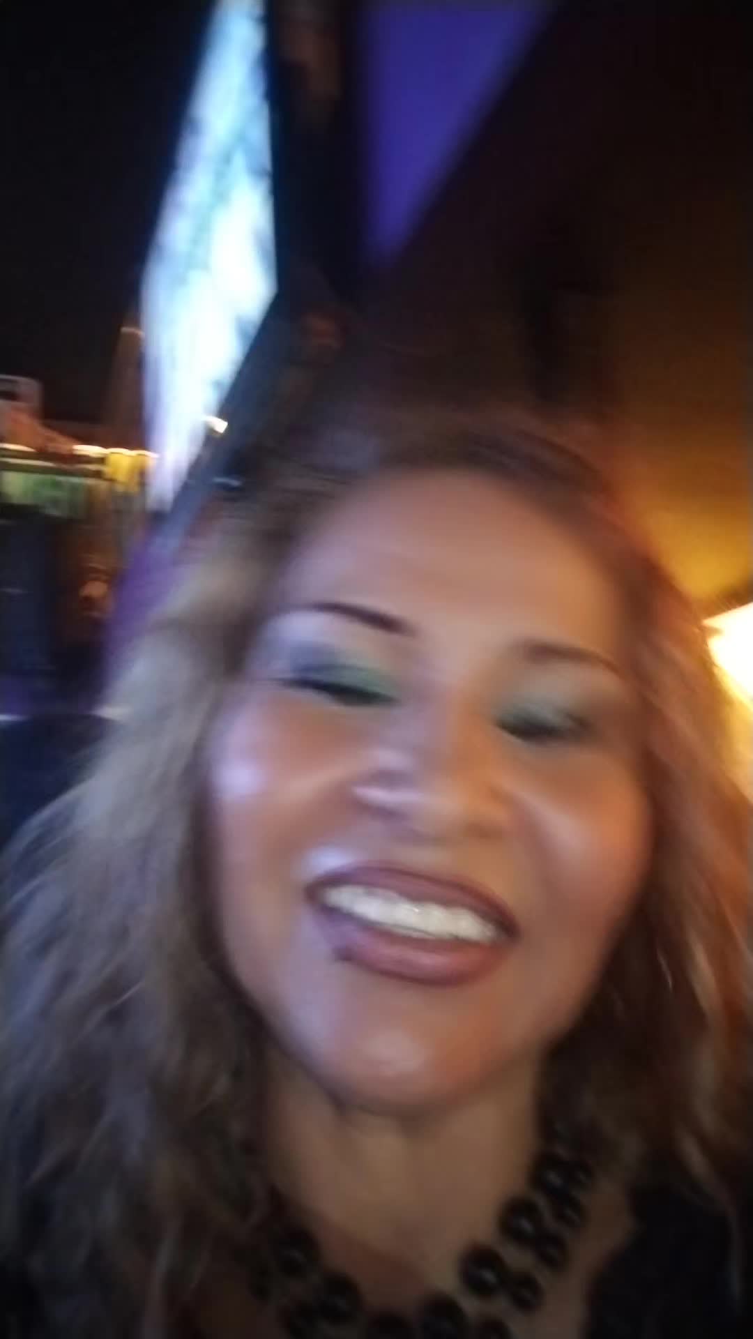 @lindasi