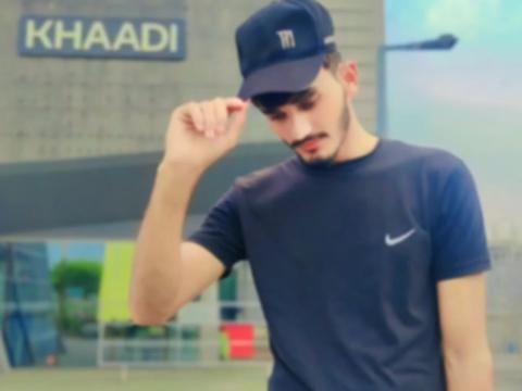@"&Xi; ⤹&sup3;&sup2;⁹ZaحeEr جuTt