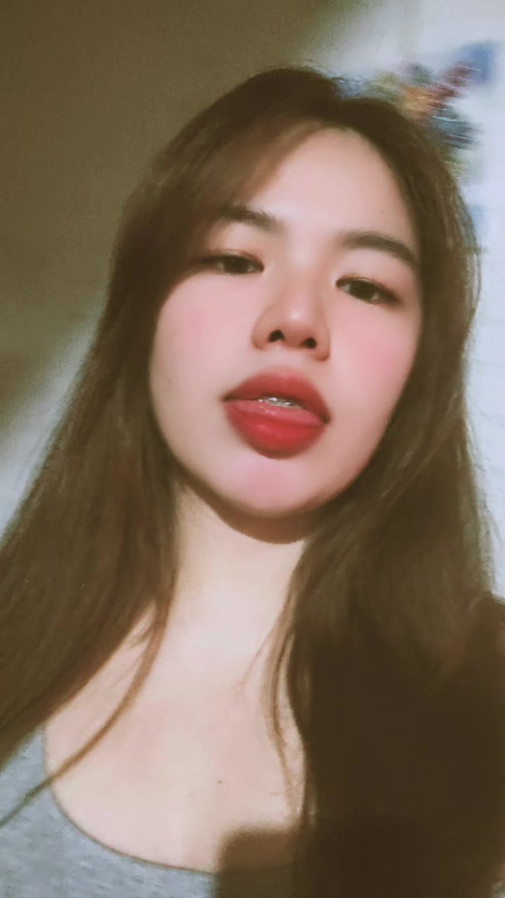 @🐼