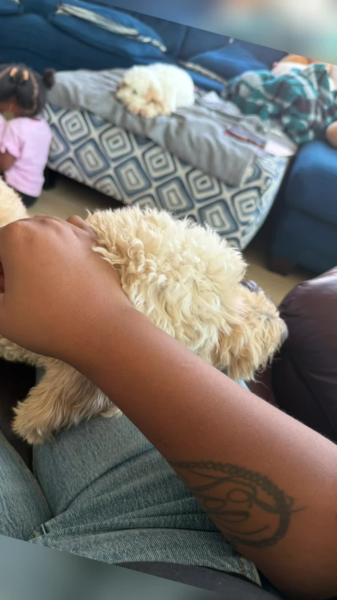 @BabyDej
