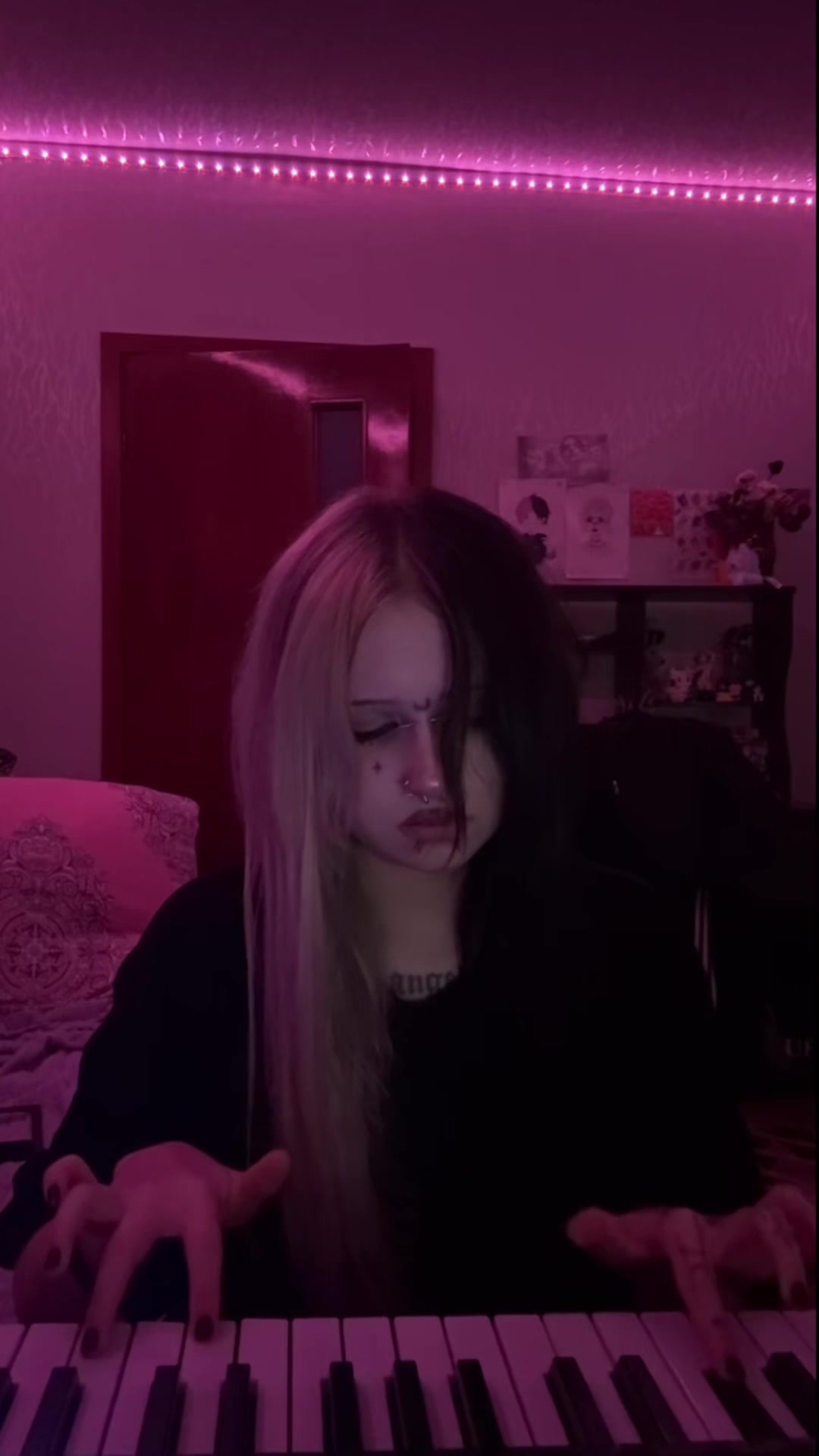 @тина