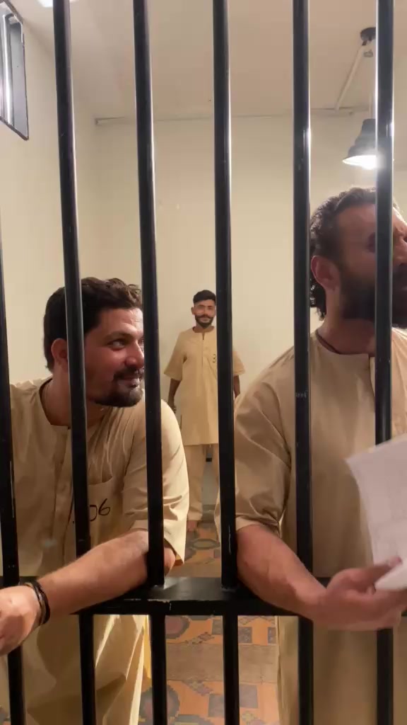 @Dodi Khan