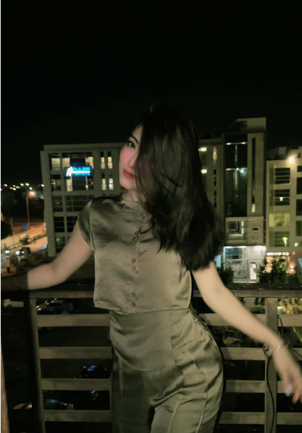 @Esha Hussain