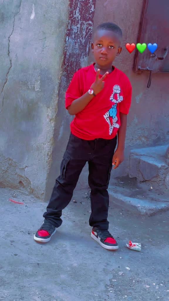 @Orvil Nikette et Roodkensley