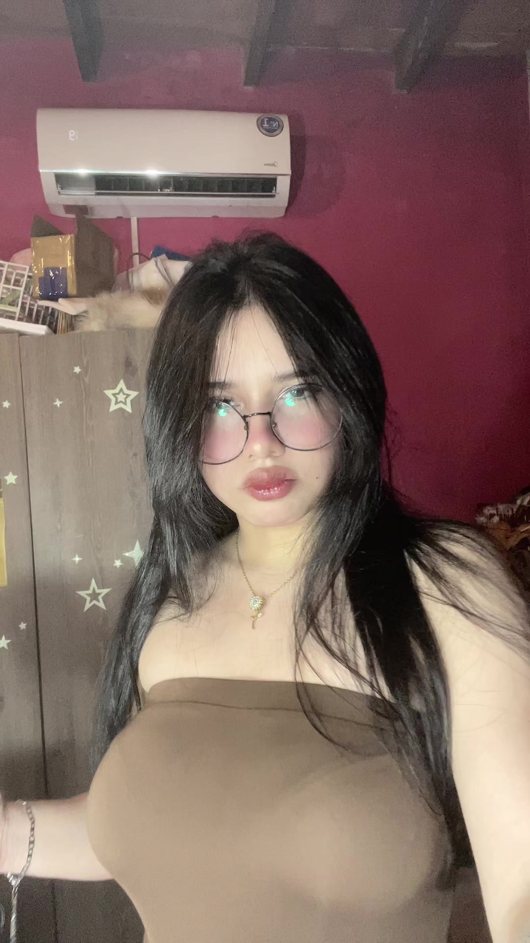 @𝑻𝒐𝒊 🦦