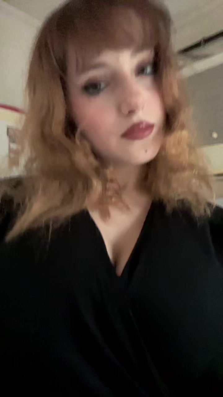 @nur🦊