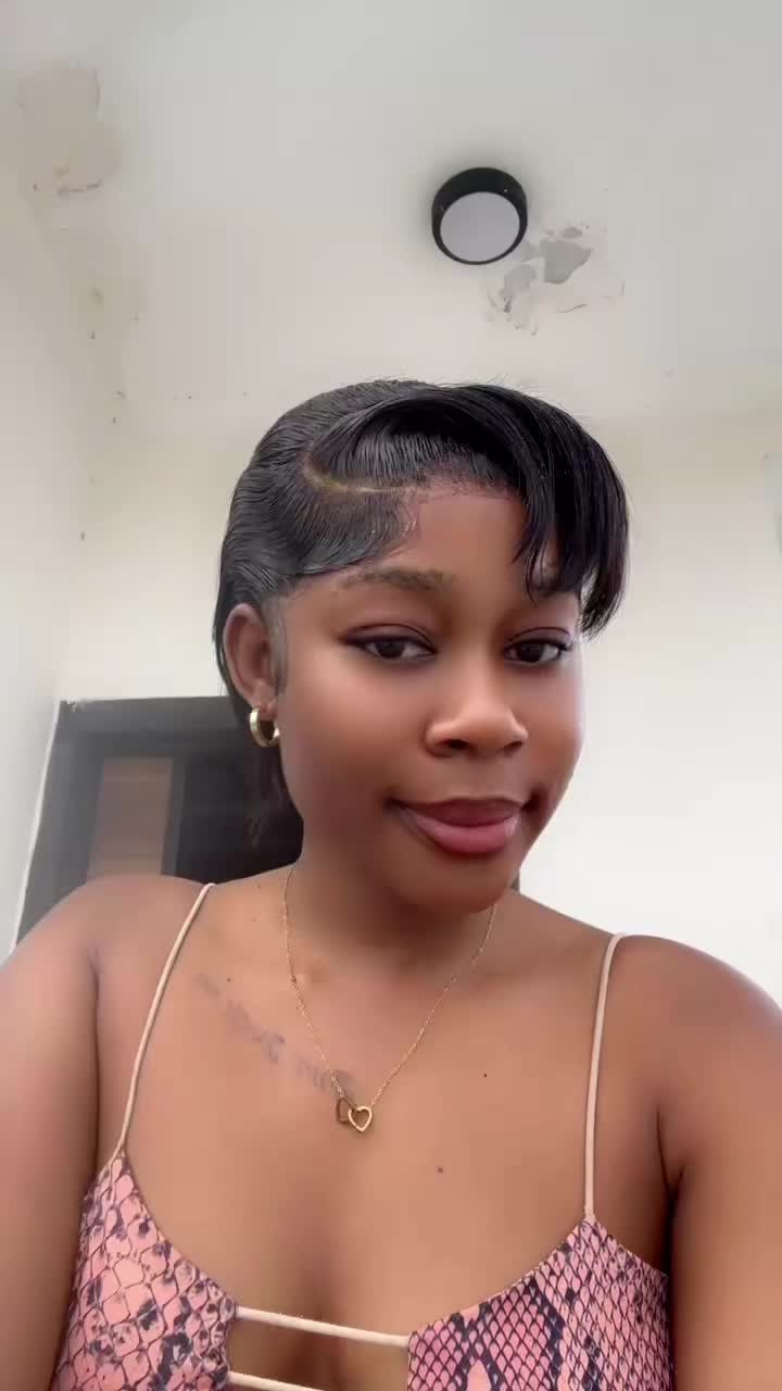 @missvivian29