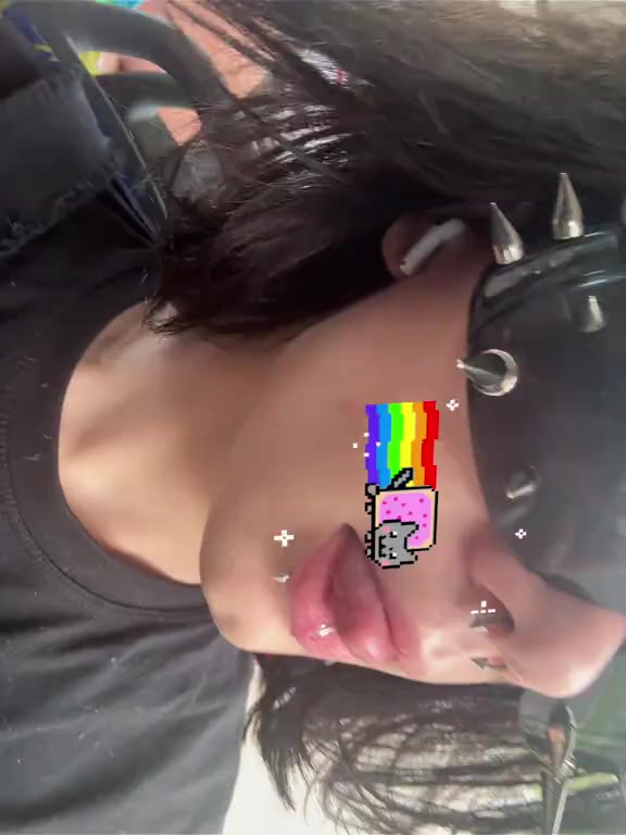 @Anyanya #хазяин🤨